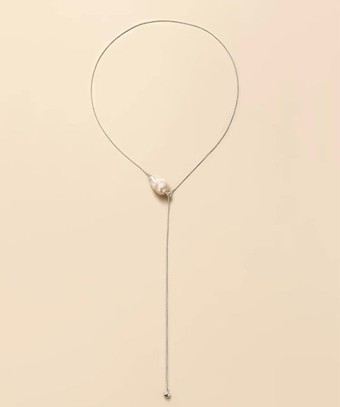 Elegant Baroque Pearl Clavicle Silver Long Necklace – Adjustable and Versatile